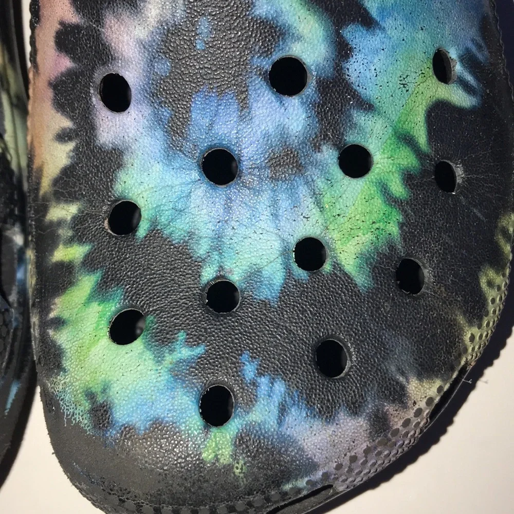 Unisex Spiral Tie-Dyed Crocs